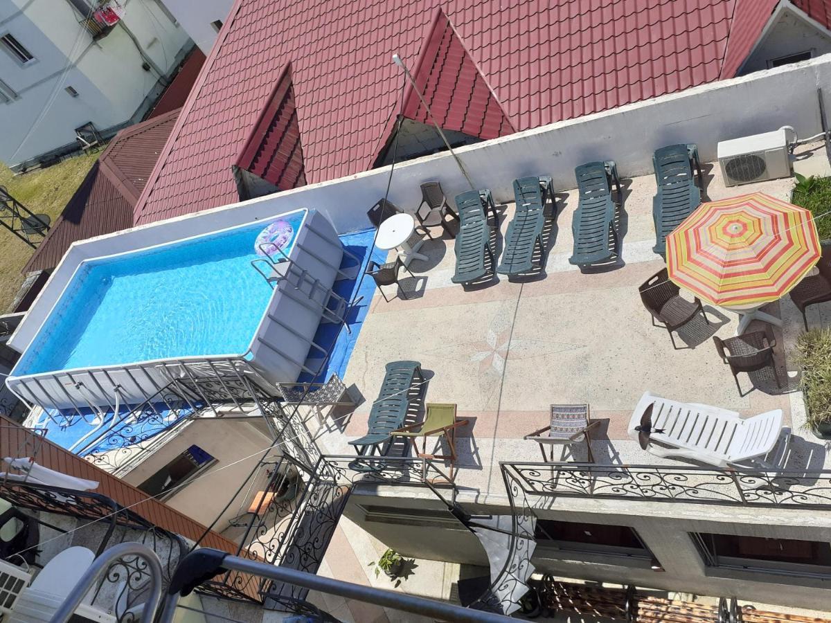 Villa يوريكي المظهر الخارجي الصورة